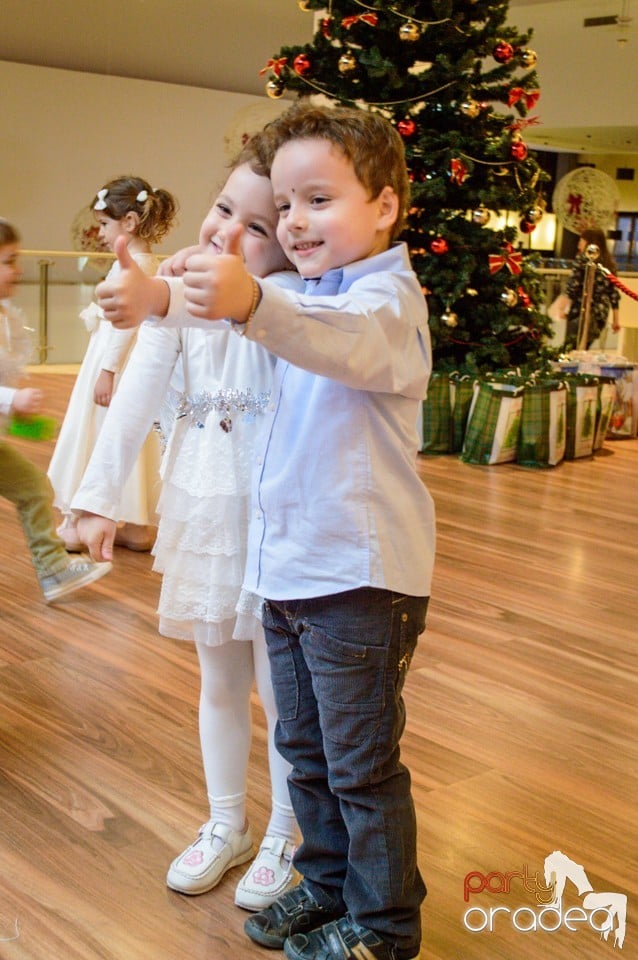 Serbare la Oradea Shopping City,