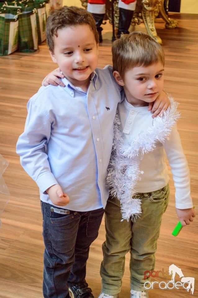 Serbare la Oradea Shopping City,