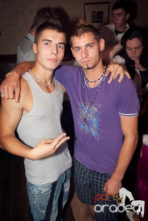 Seven sâmbătă noaptea, 