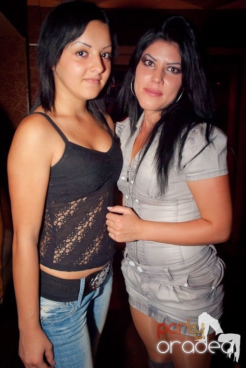 Seven sâmbătă noaptea, 