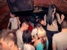 Sfârşit de săptămână în Club Escape