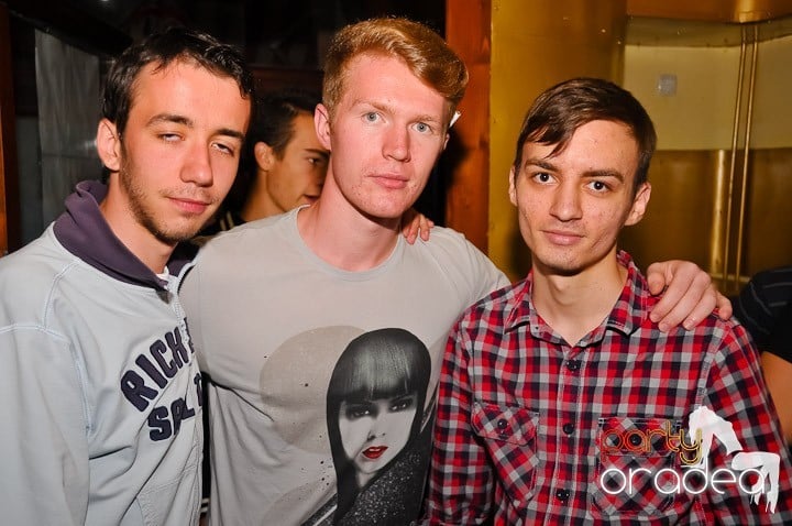 Sfârşit de săptămână în Yellow Submarine, 