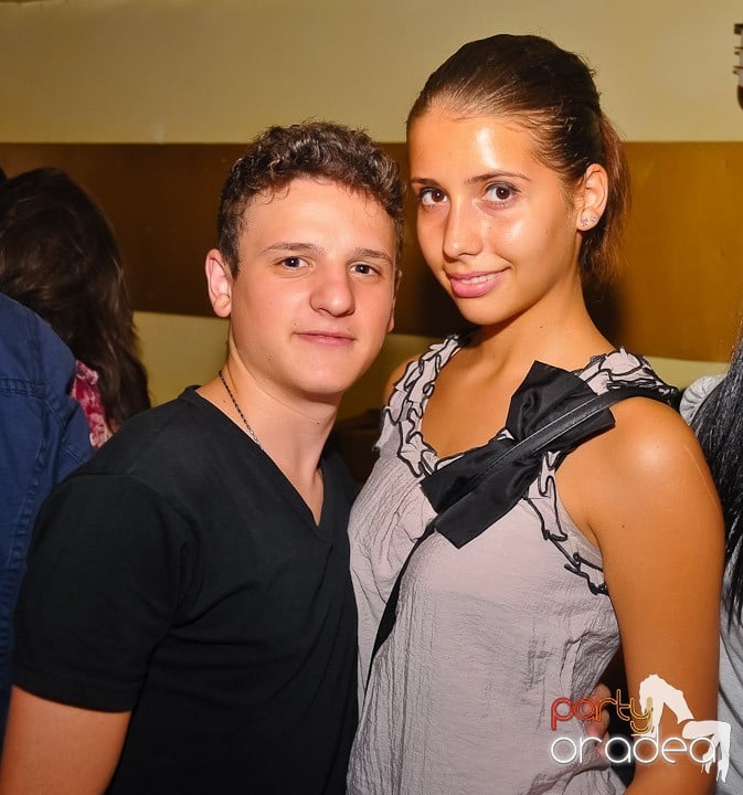 Sfârşit de săptămână în Yellow Submarine, 