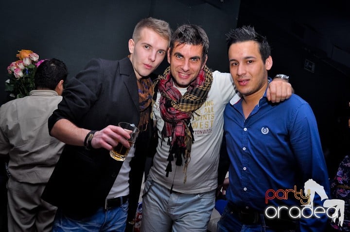 Shooting Show în Heat, 