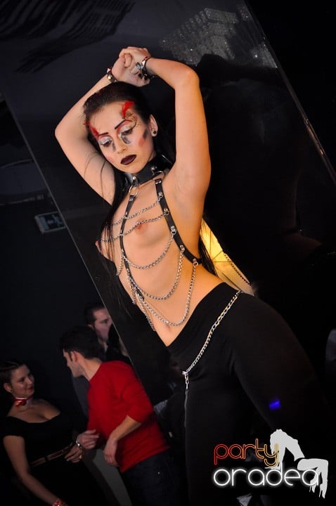 Shooting Show în Heat, 