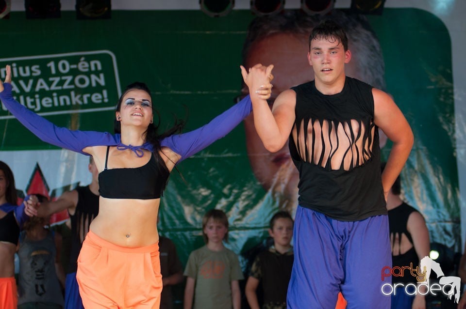 Show de dans la Majális, Cetatea Oradea