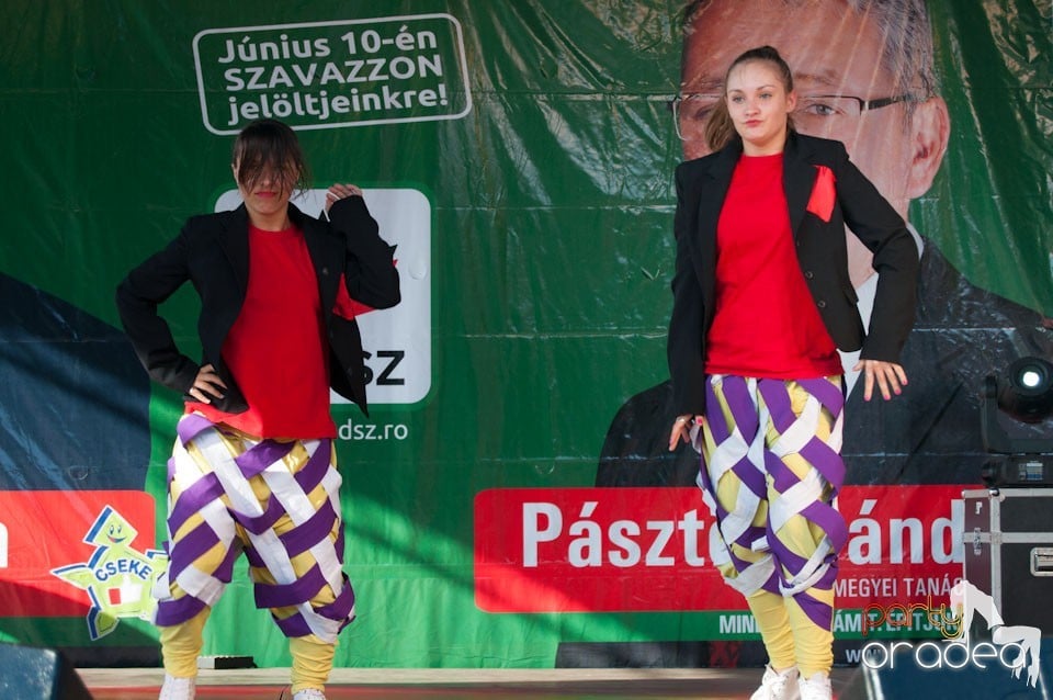 Show de dans la Majális, Cetatea Oradea