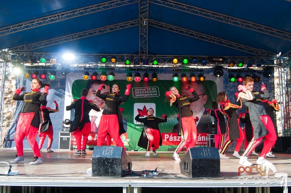 Show de dans la Majális, Cetatea Oradea