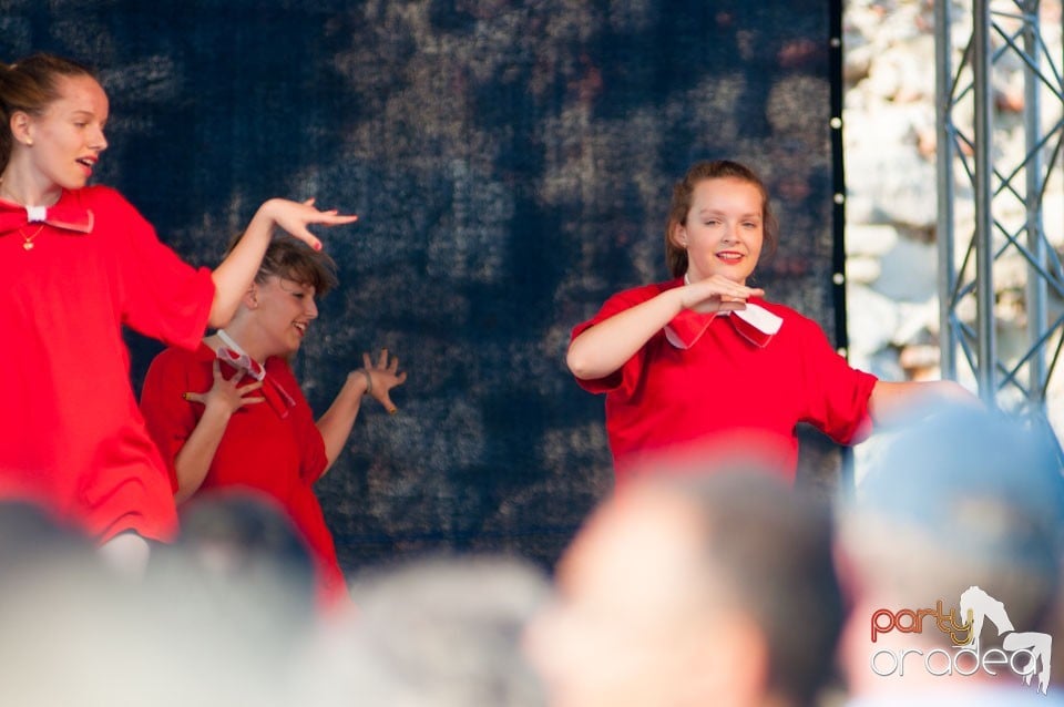 Show de dans la Majális, Cetatea Oradea