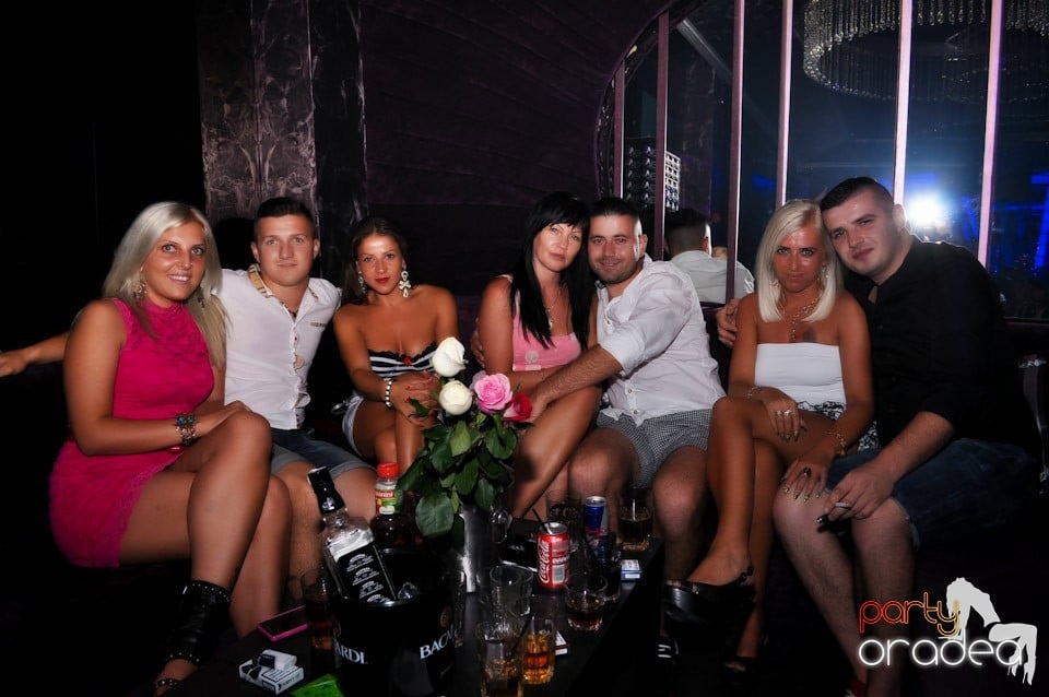 Show Must Go On @ The One,