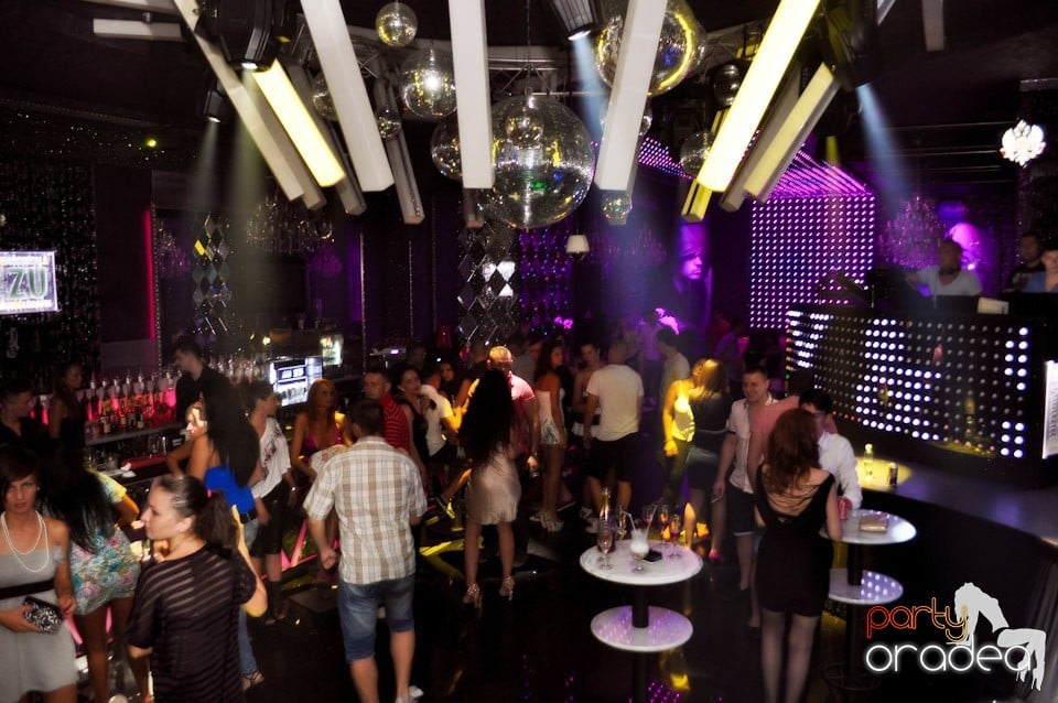 Show Must Go On @ The One,