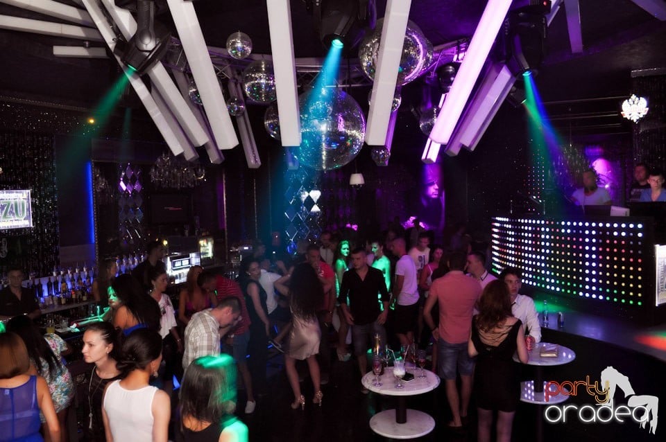 Show Must Go On @ The One,