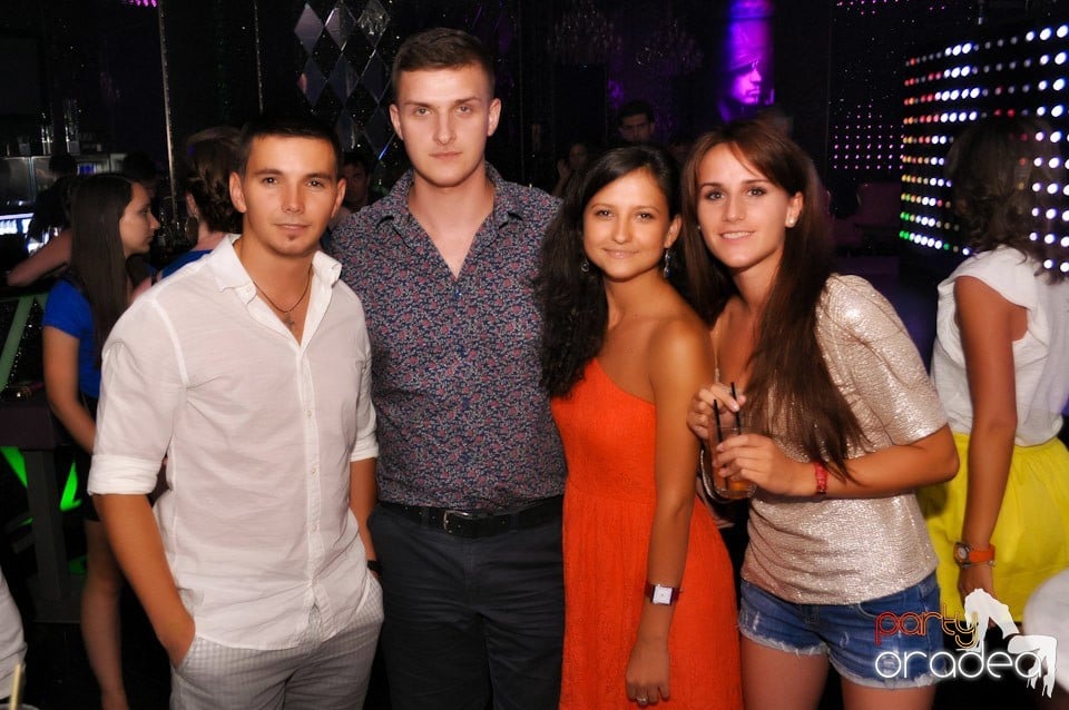 Show Must Go On @ The One,