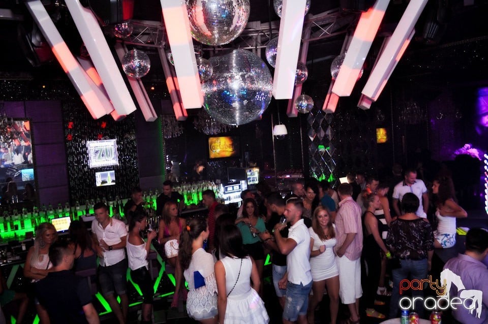 Show Must Go On @ The One,