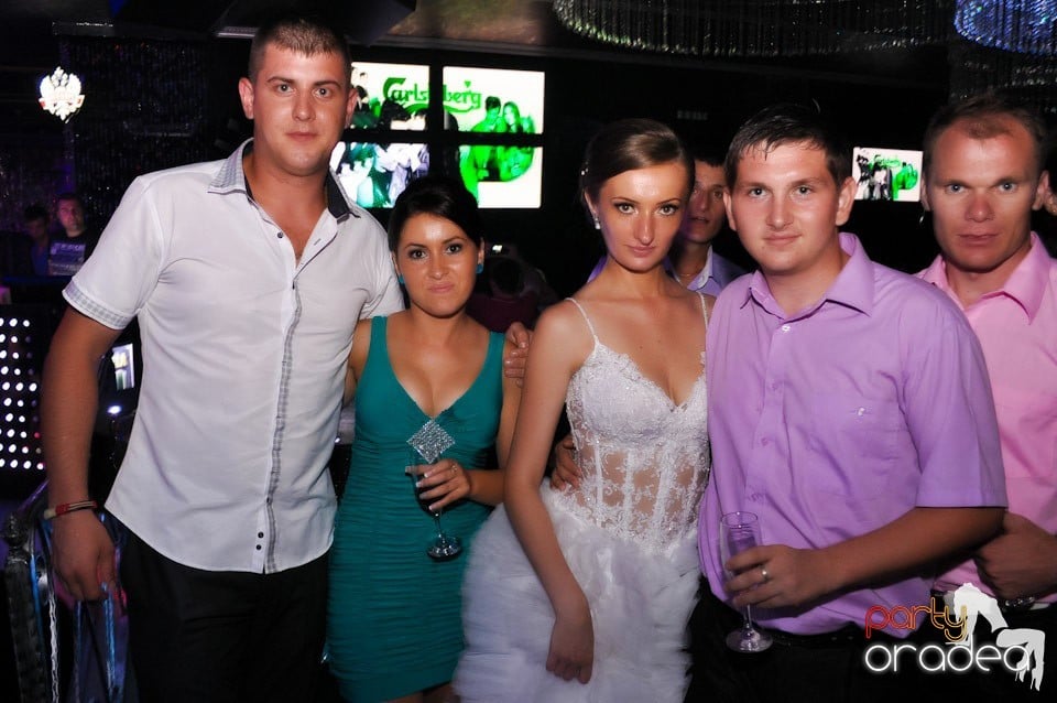 Show Must Go On @ The One,