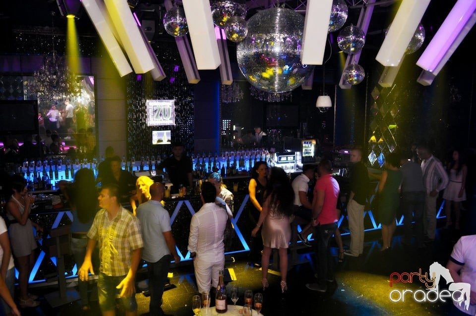 Show Must Go On @ The One,