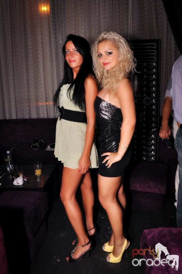 Show Must Go On @ The One,