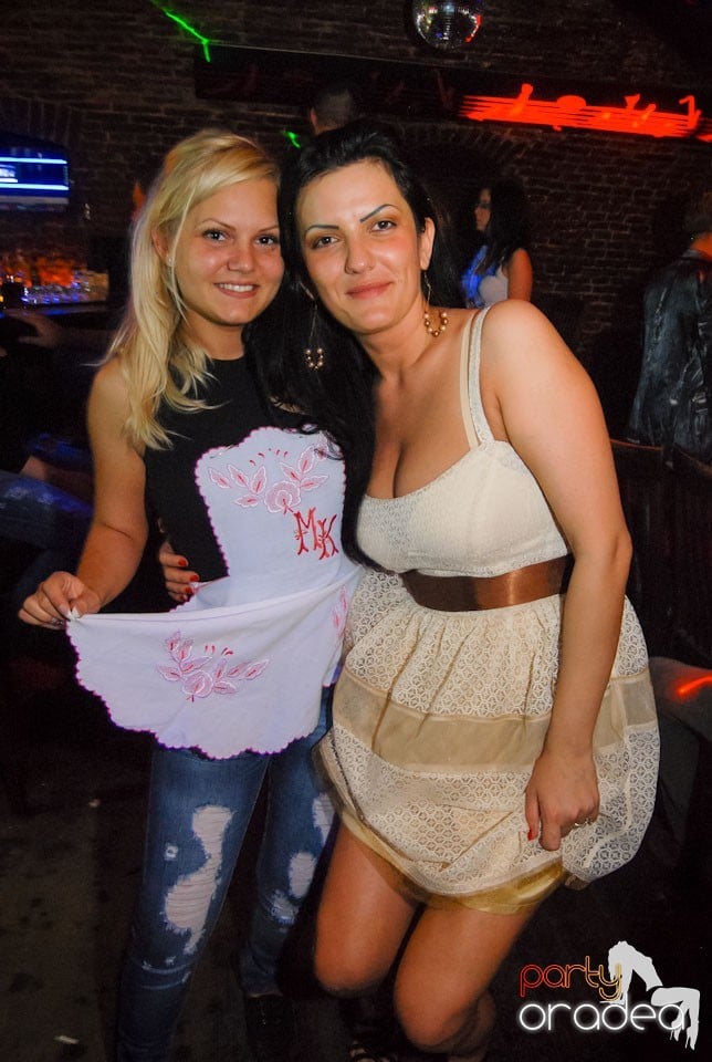 Simte ritmul în Escape, 