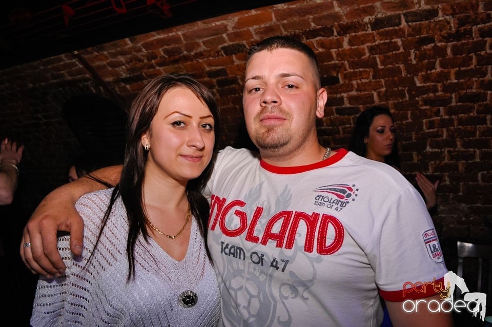 Simte ritmul în Escape, 