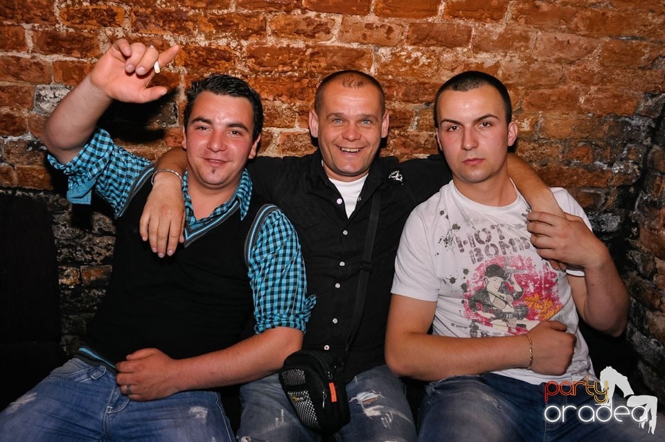 Simte ritmul în Escape, 