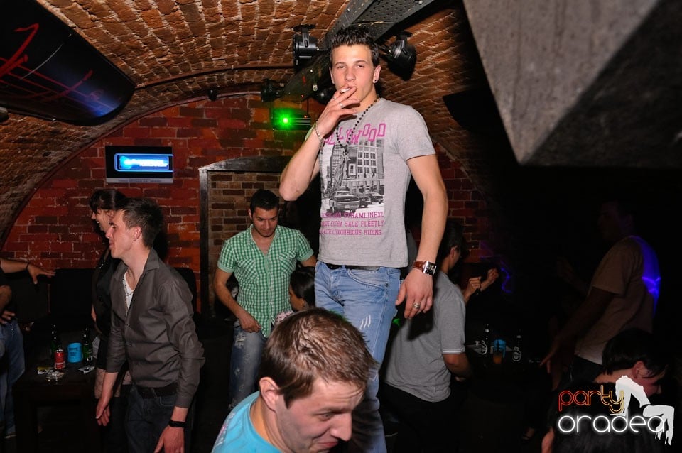 Simte ritmul în Escape, 