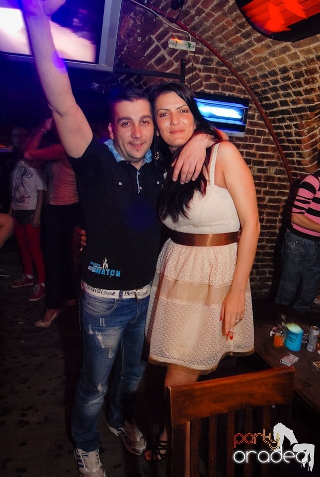 Simte ritmul în Escape, 