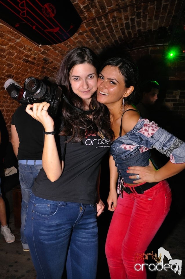 Simte ritmul în Escape, 