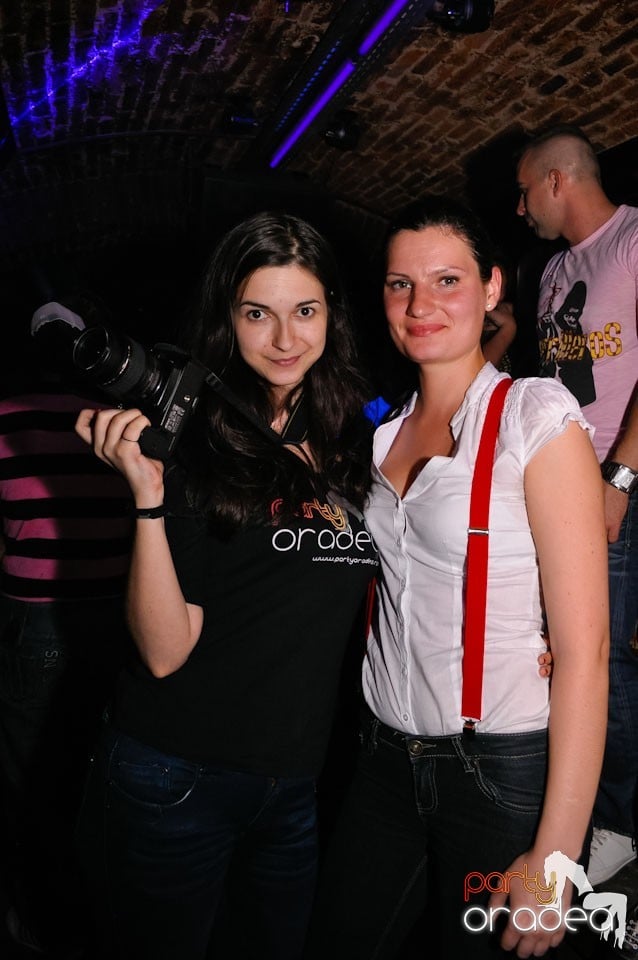 Simte ritmul în Escape, 