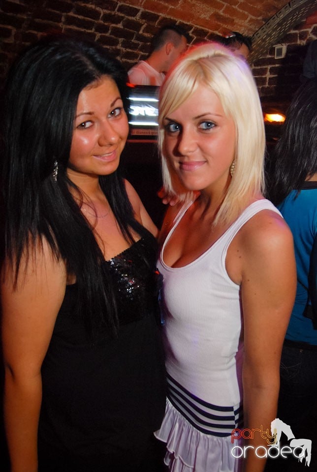 Simte ritmul în Escape, 