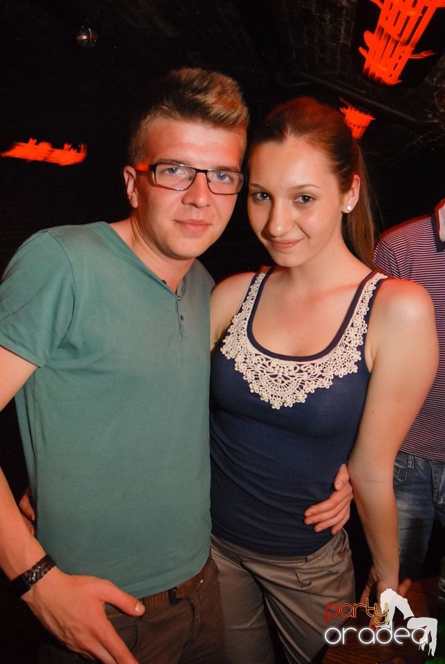 Simte ritmul în Escape, 