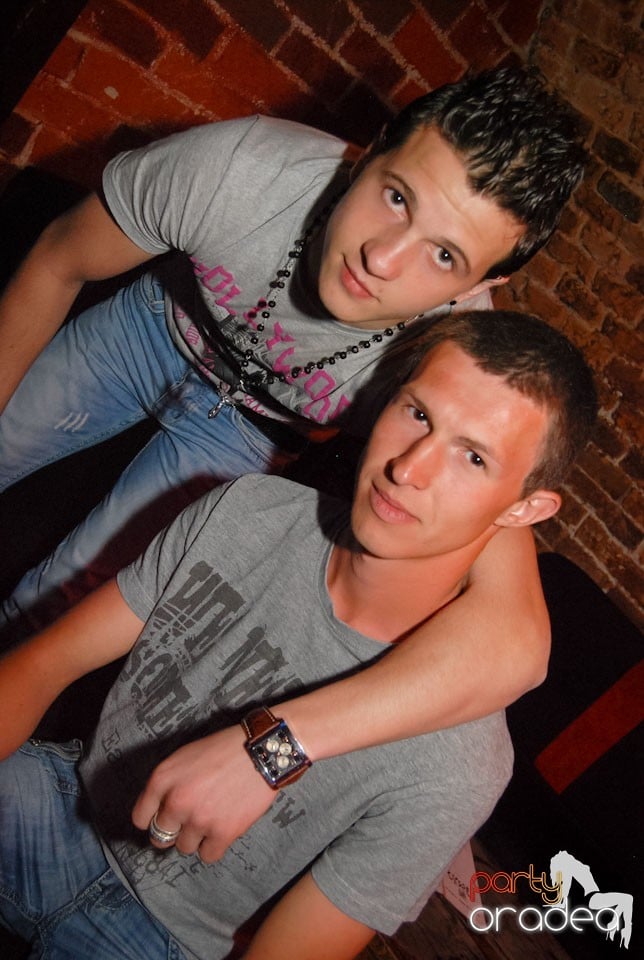 Simte ritmul în Escape, 