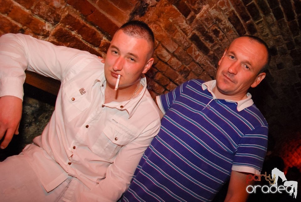 Simte ritmul în Escape, 