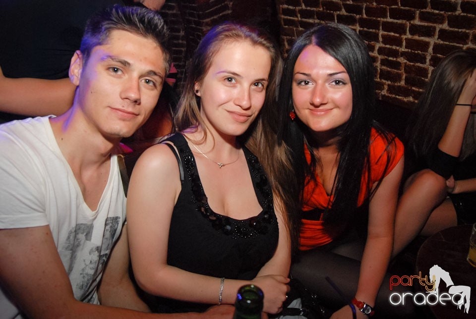 Simte ritmul în Escape, 