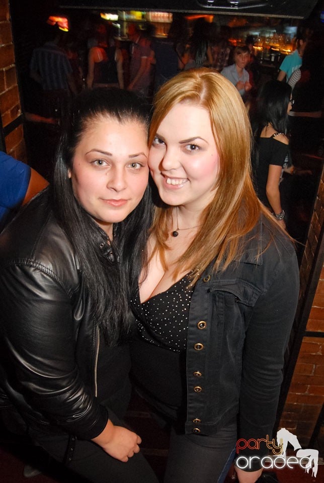 Simte ritmul în Escape, 