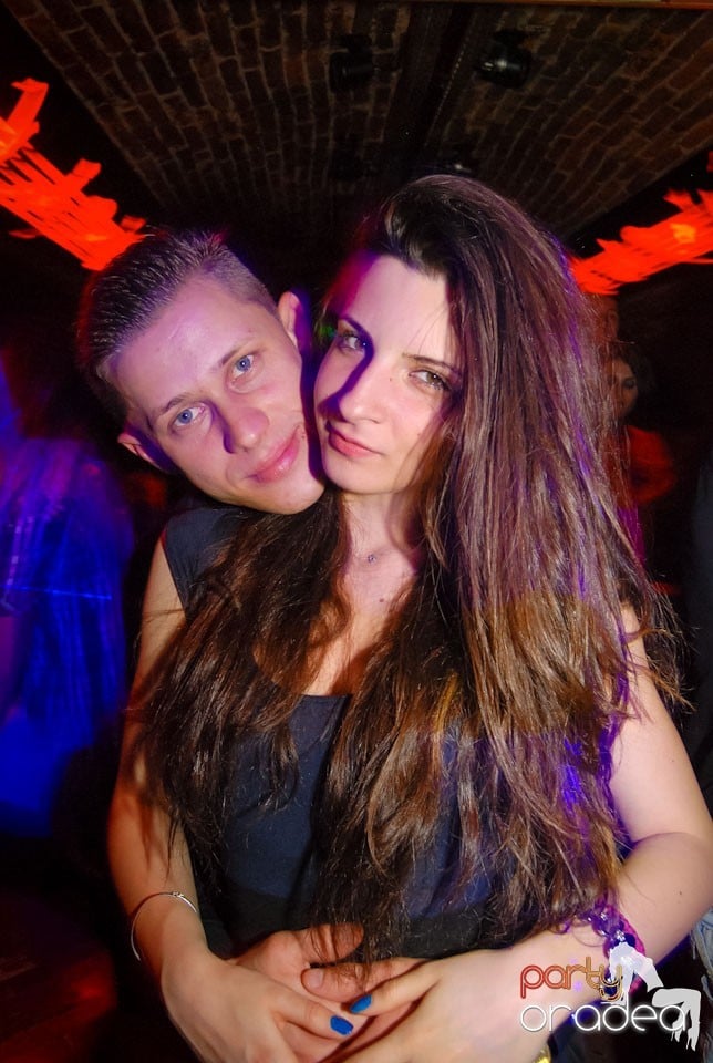 Simte ritmul în Escape, 