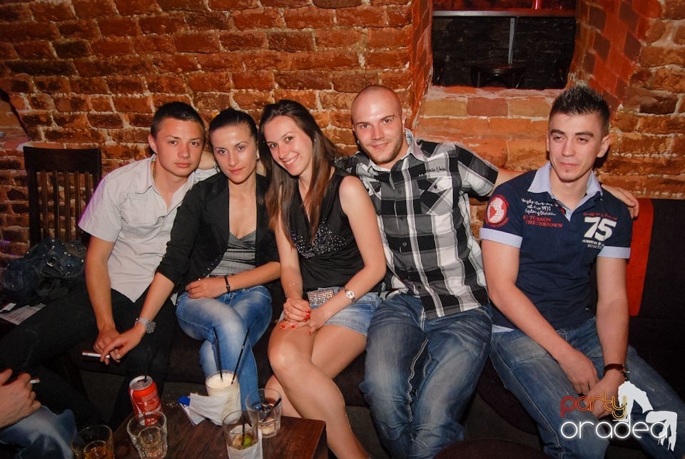 Simte ritmul în Escape, 