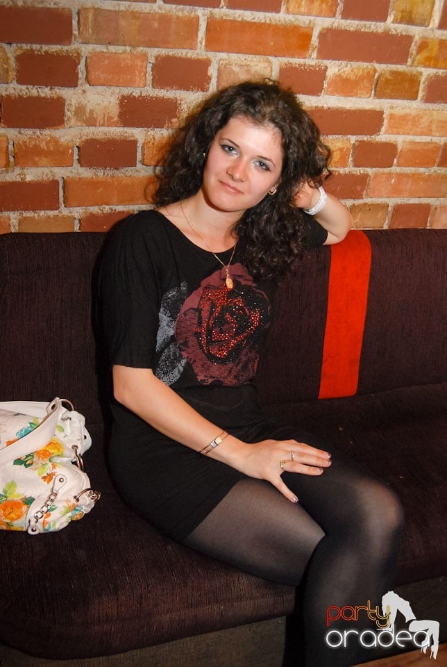 Simte ritmul în Escape, 