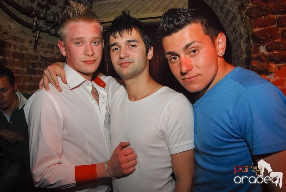 Simte ritmul în Escape, 