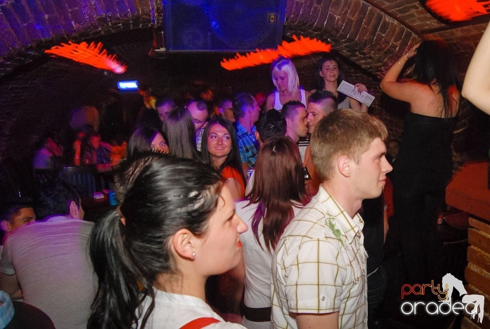 Simte ritmul în Escape, 