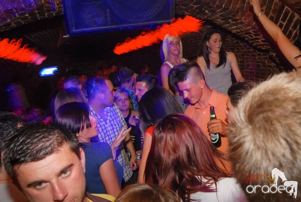 Simte ritmul în Escape, 