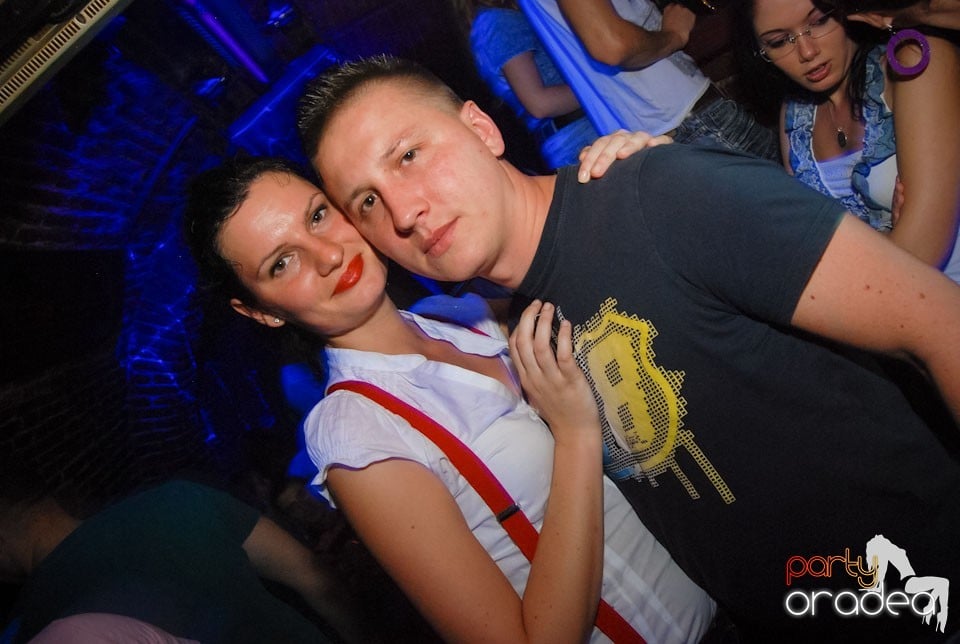 Simte ritmul în Escape, 