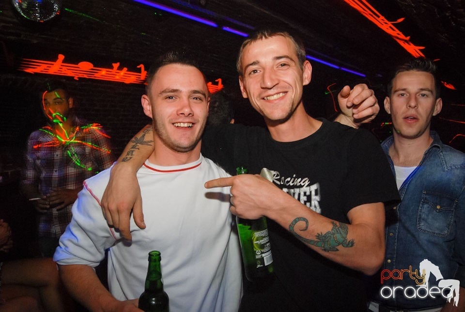 Simte ritmul în Escape, 