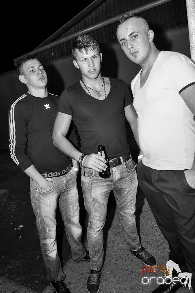 Single Party cu DJ Bíró, 