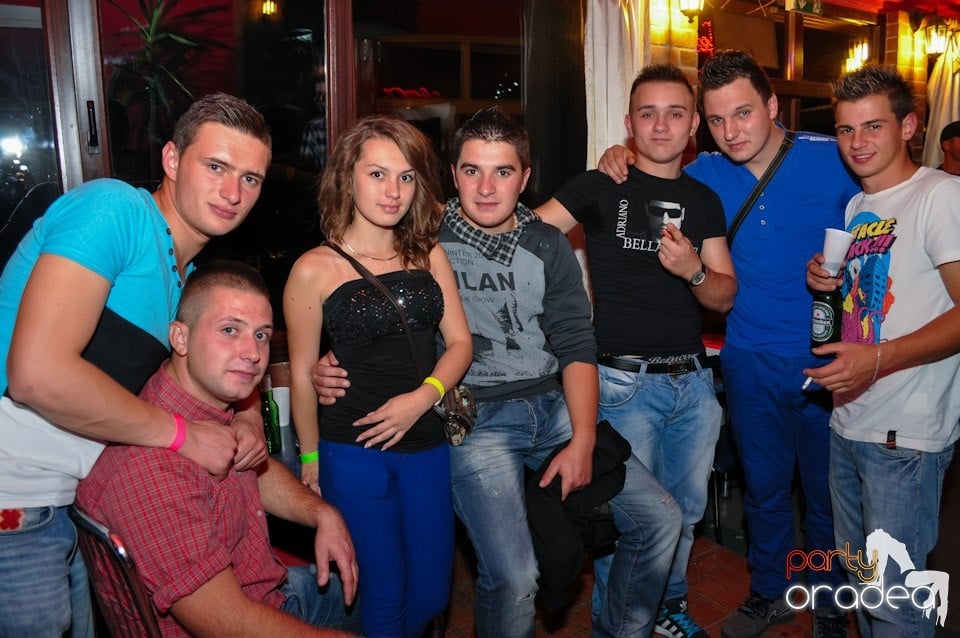 Single Party cu DJ Bíró, 