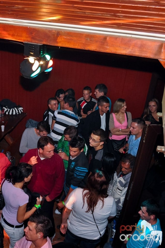 Single Party cu DJ Bíró, 