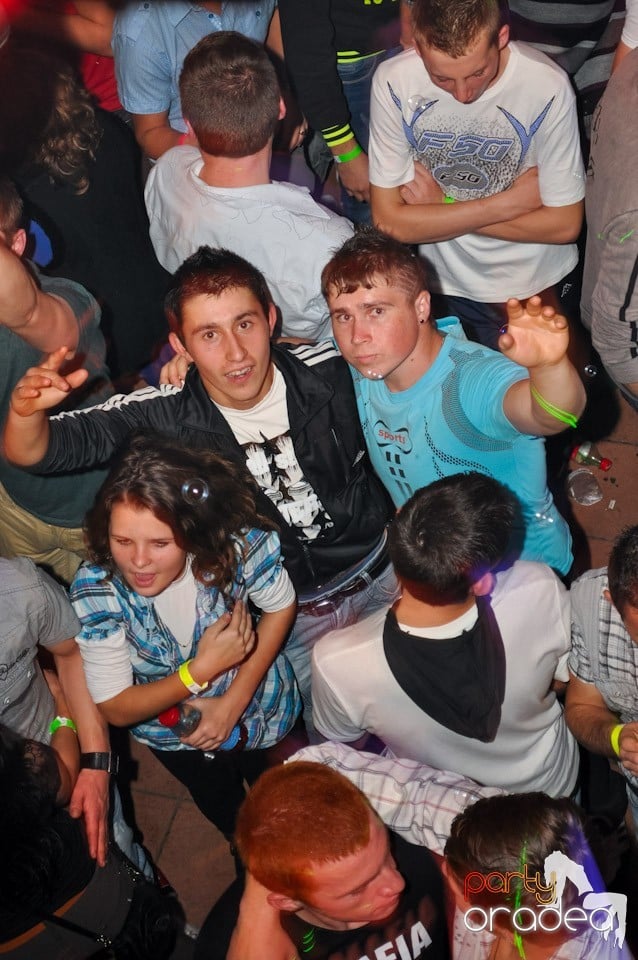 Single Party cu DJ Bíró, 