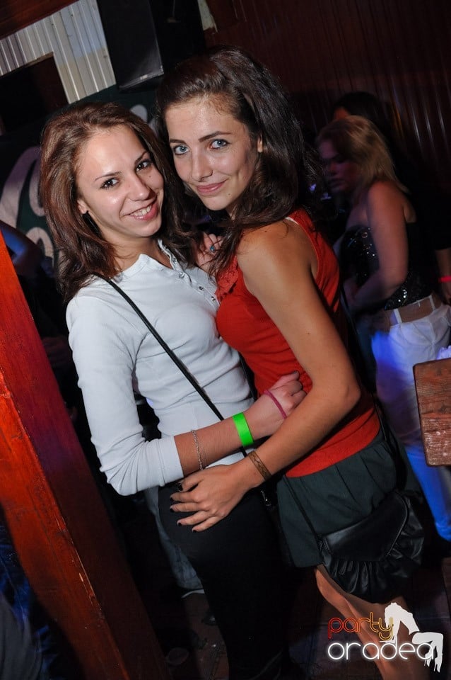 Single Party cu DJ Bíró, 