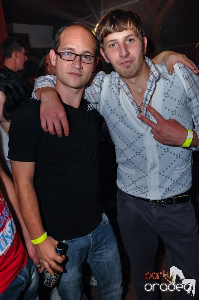 Single Party cu DJ Bíró, 