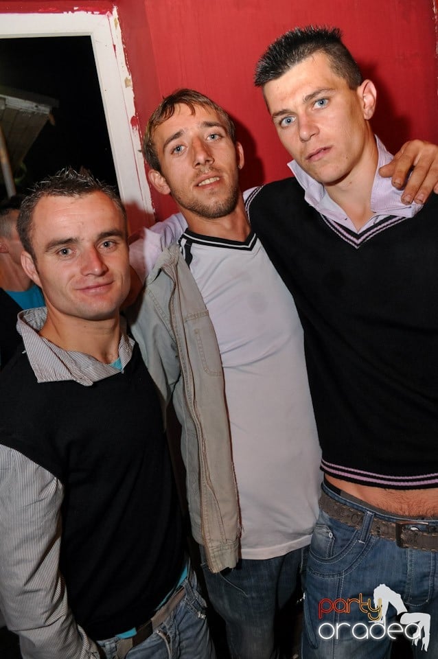 Single Party cu DJ Bíró, 