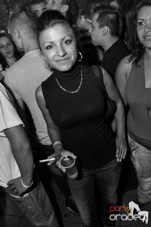 Single Party cu DJ Bíró, 